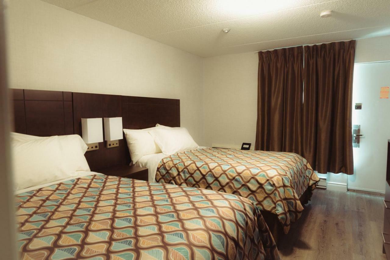 Deluxe Inn Toronto Esterno foto